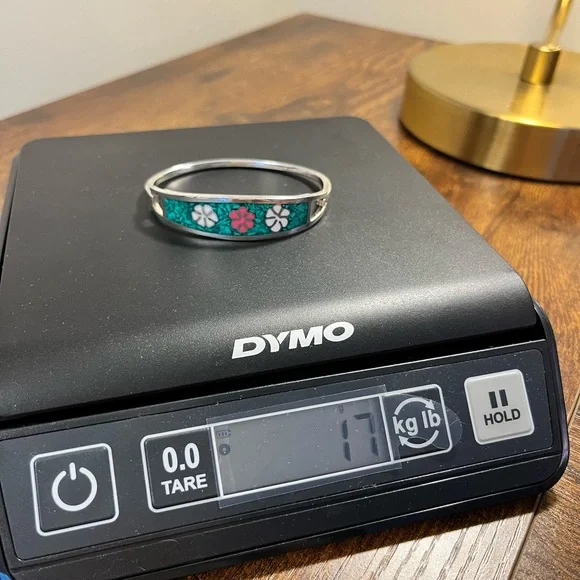 SALE Sterling silver alpaca clasp bracelet - Picture 9 of 10